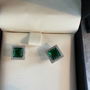 Kilkenny Waterford green crystal earrings